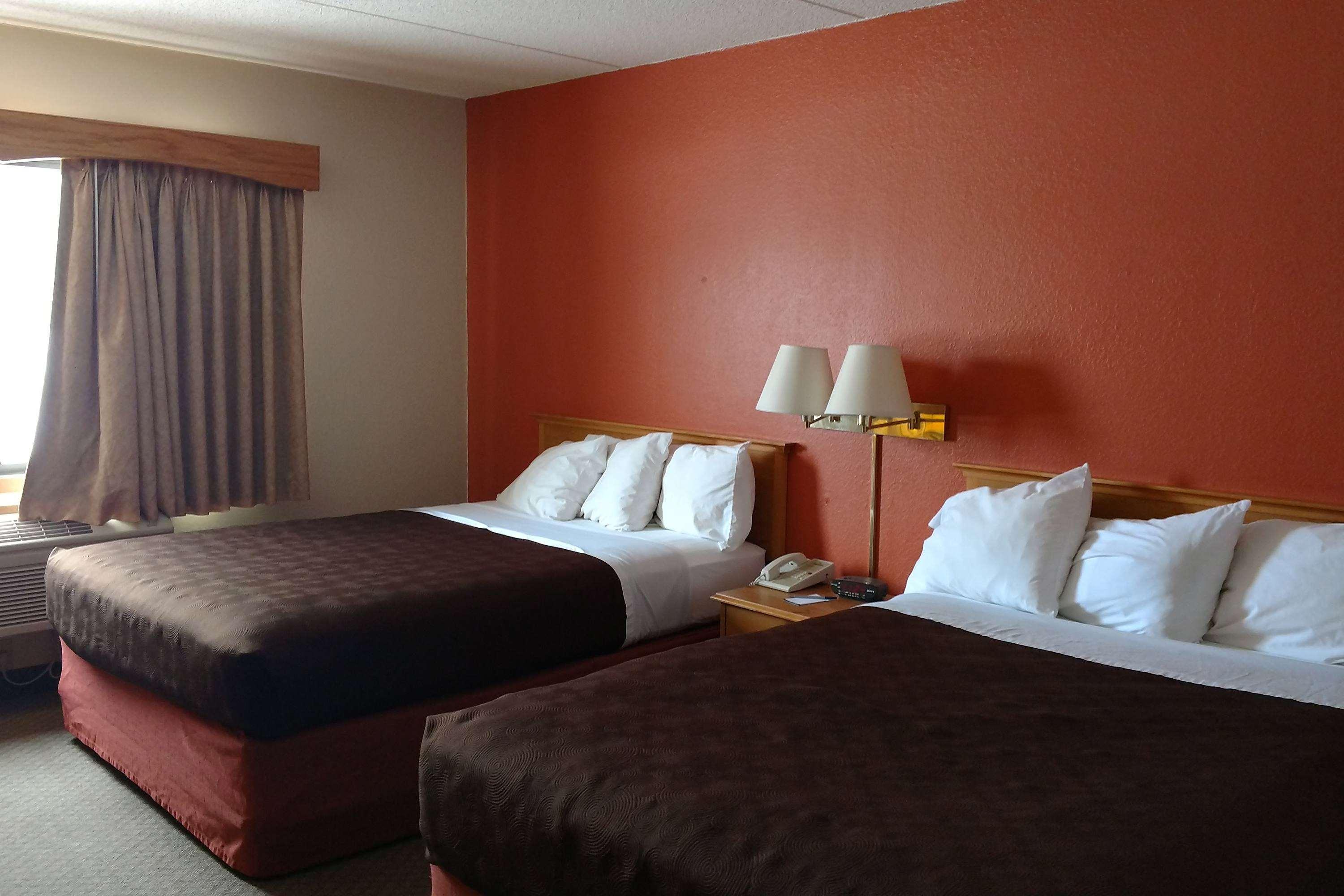 Americinn By Wyndham Iron River Exterior photo